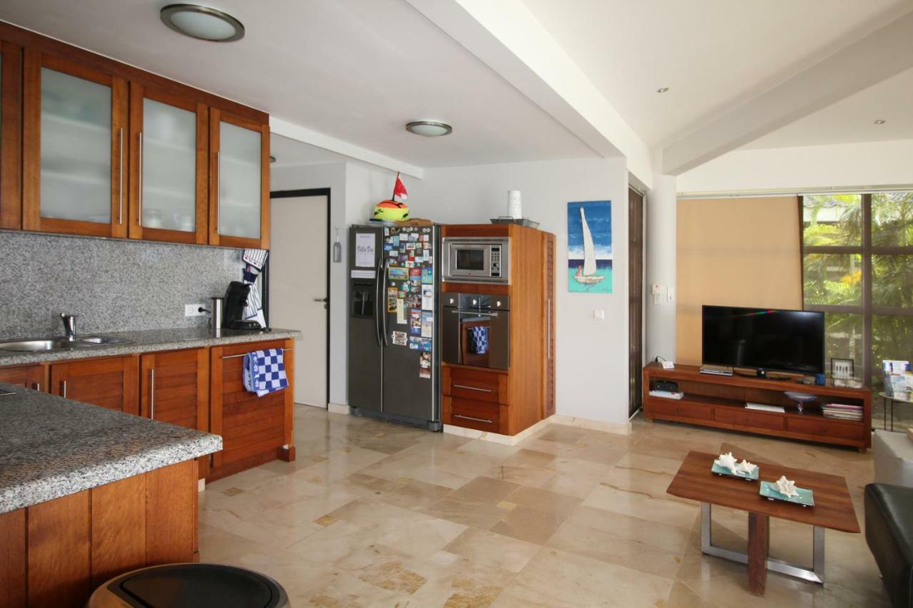 Bonaire Seaside Apartments Exterior photo